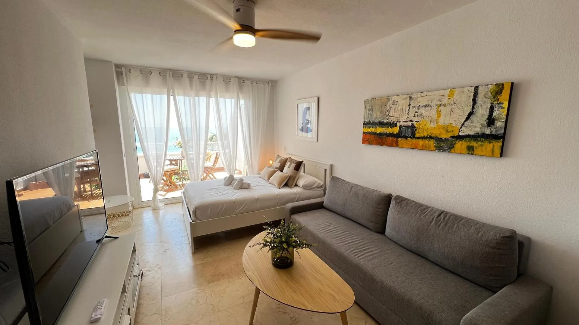 Ferienwohnung La Roca Torremolinos Frente Al Mar Apartment